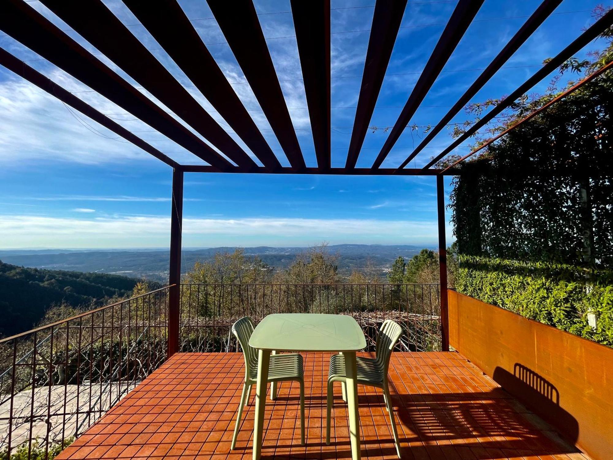 Pera Da Serra - Turismo No Espaco Rural * Lousã